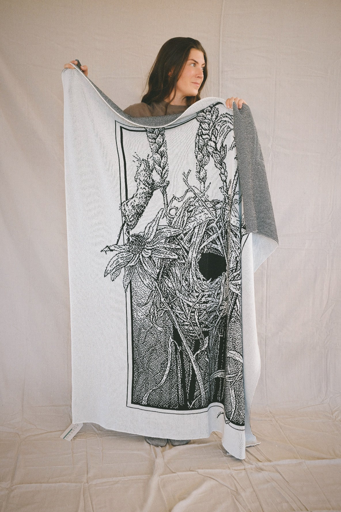Harvest Nest Throw Blanket